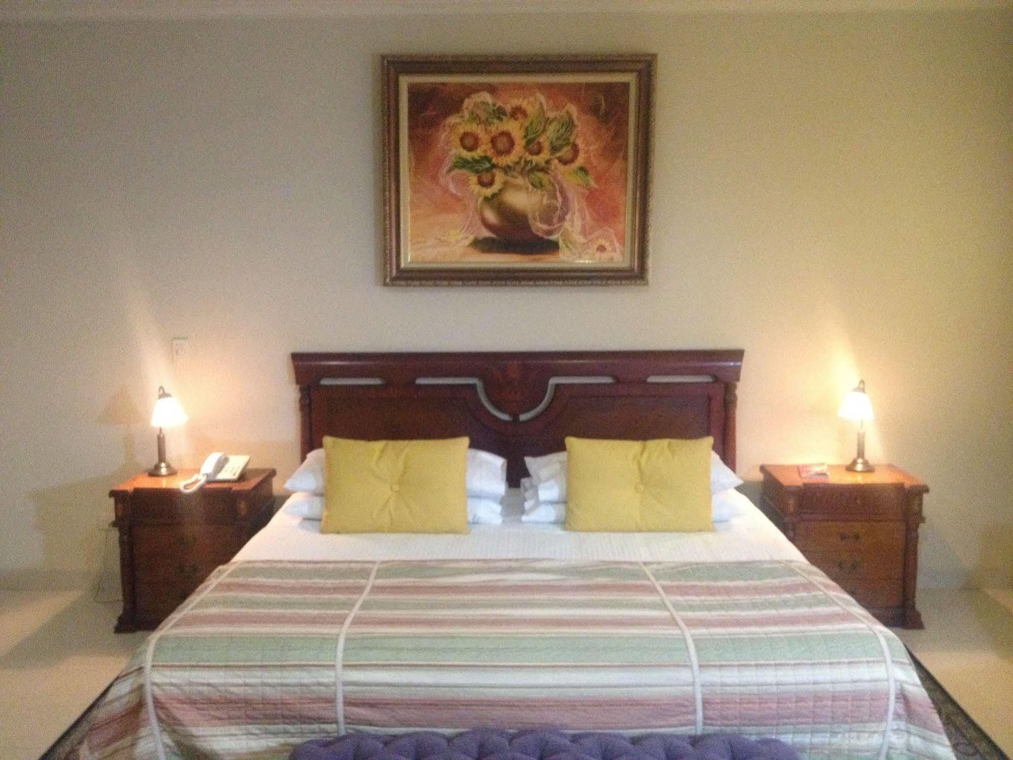 Hotel La Font Boutique Bogotá Extérieur photo